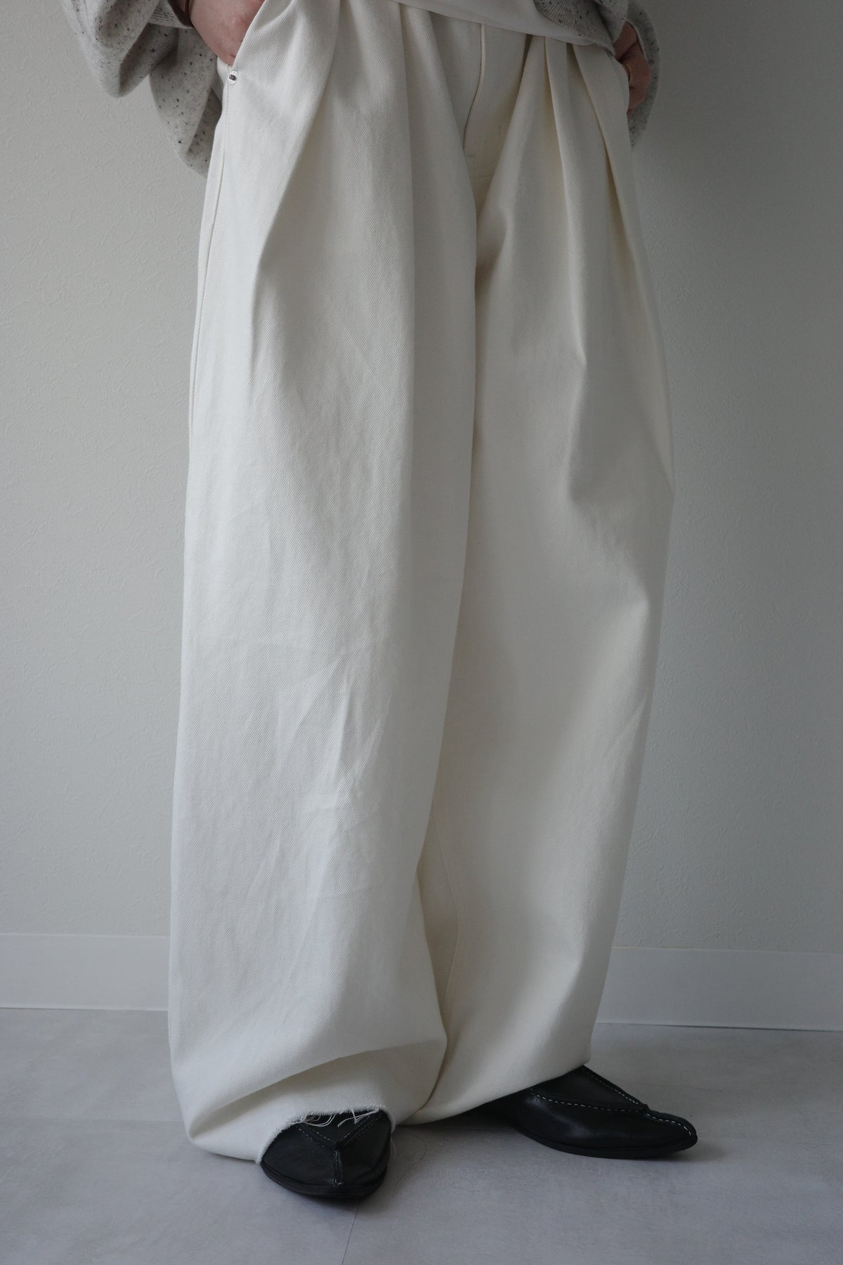 Denim tuck pants