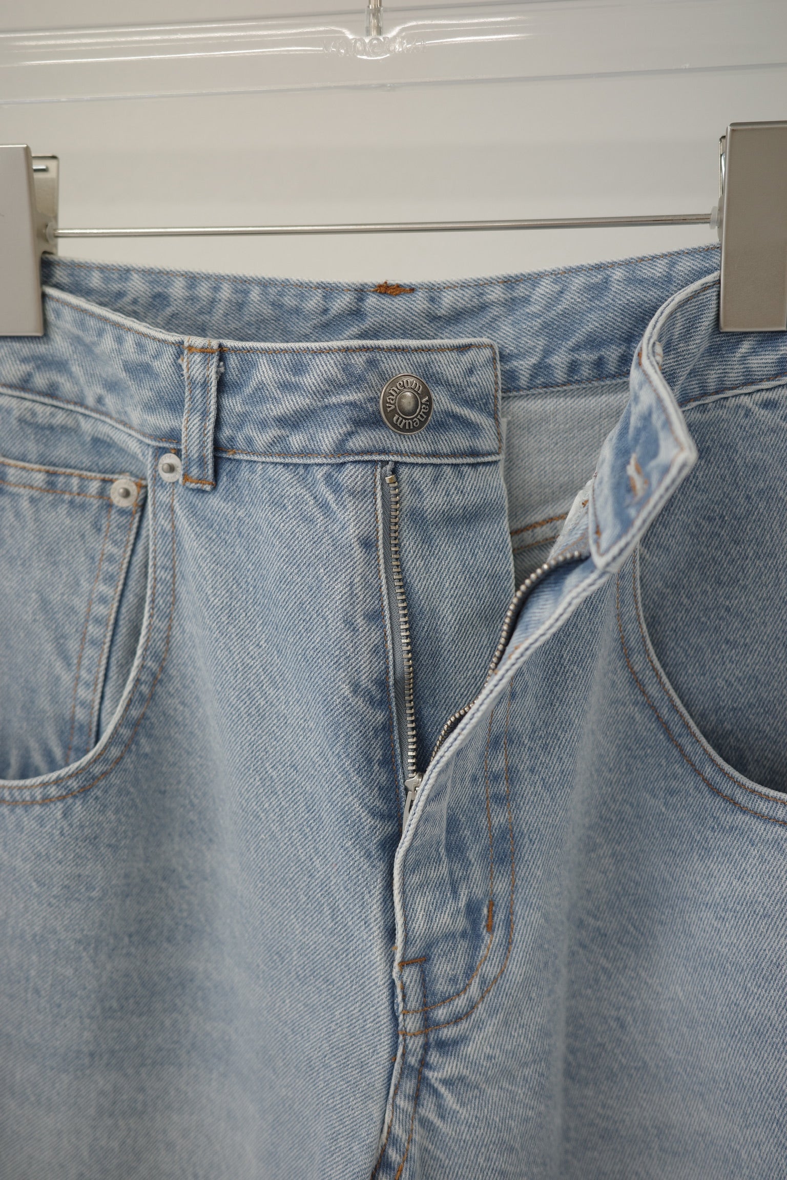 denim curve line