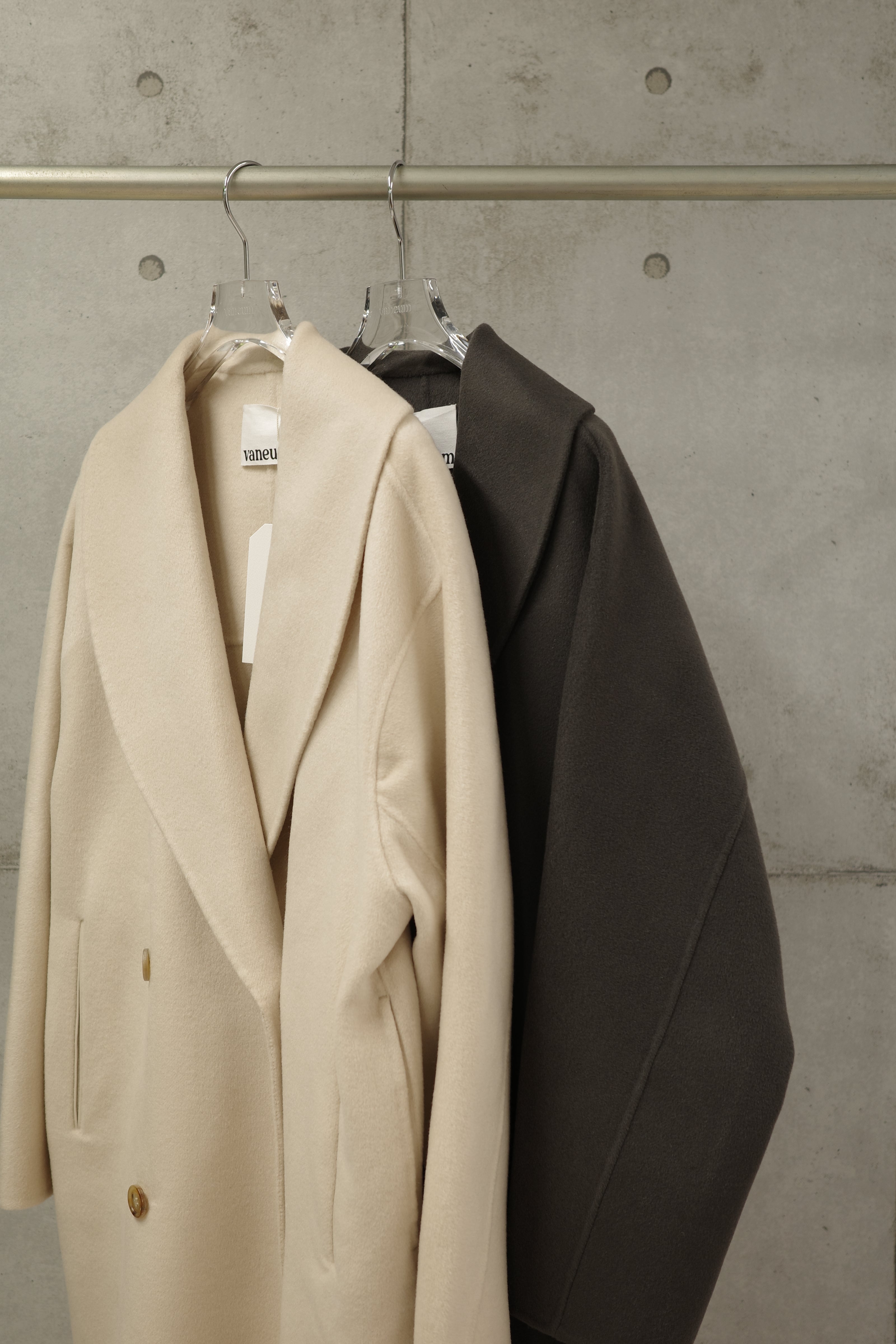 Cashmere brend shawl collar coat