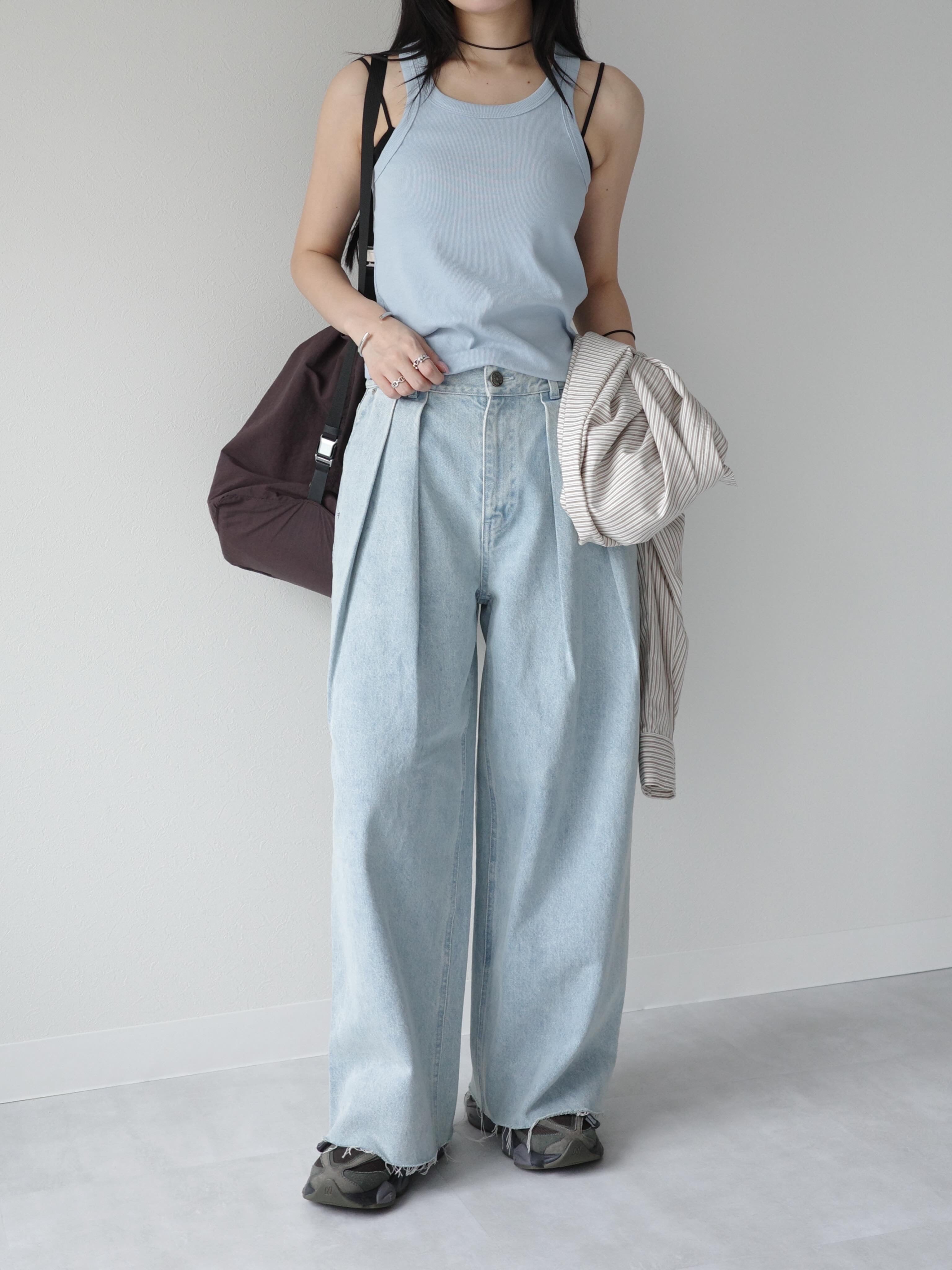 denim tuck pants