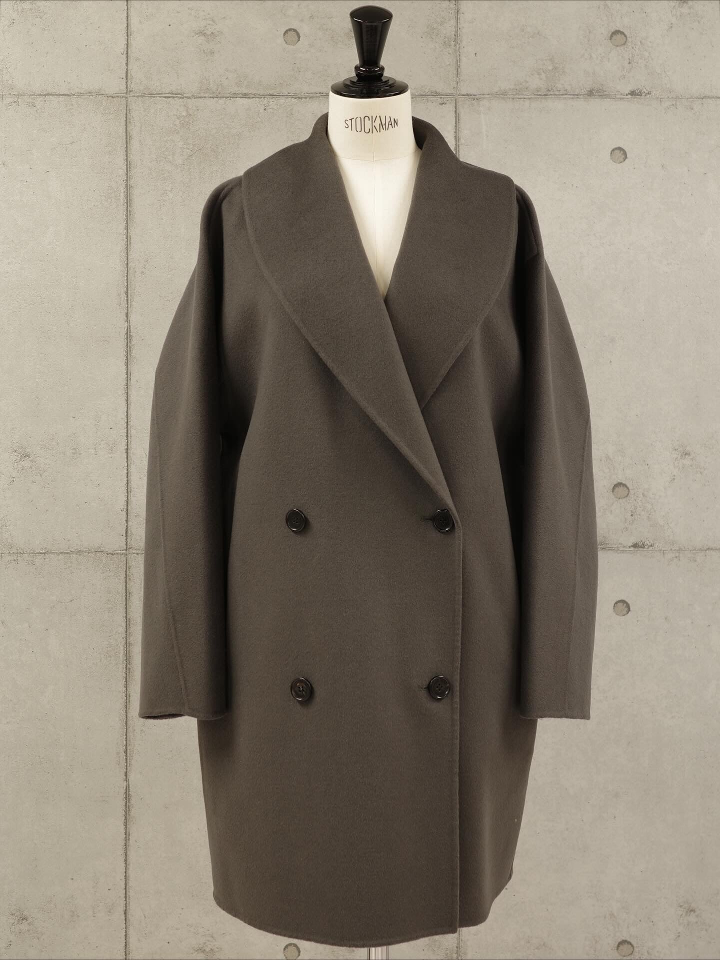 Cashmere brend shawl collar coat