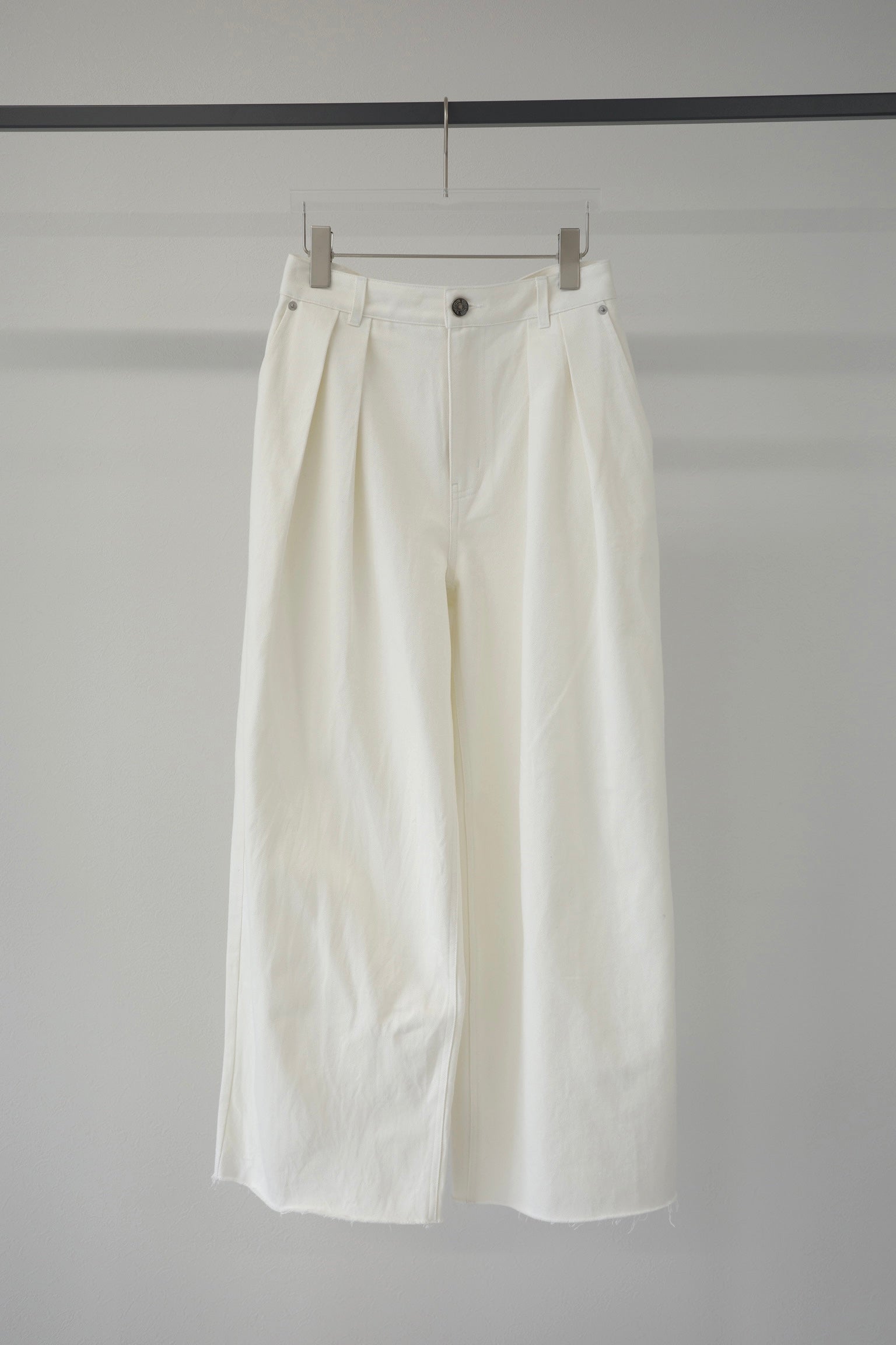 denim tuck pants