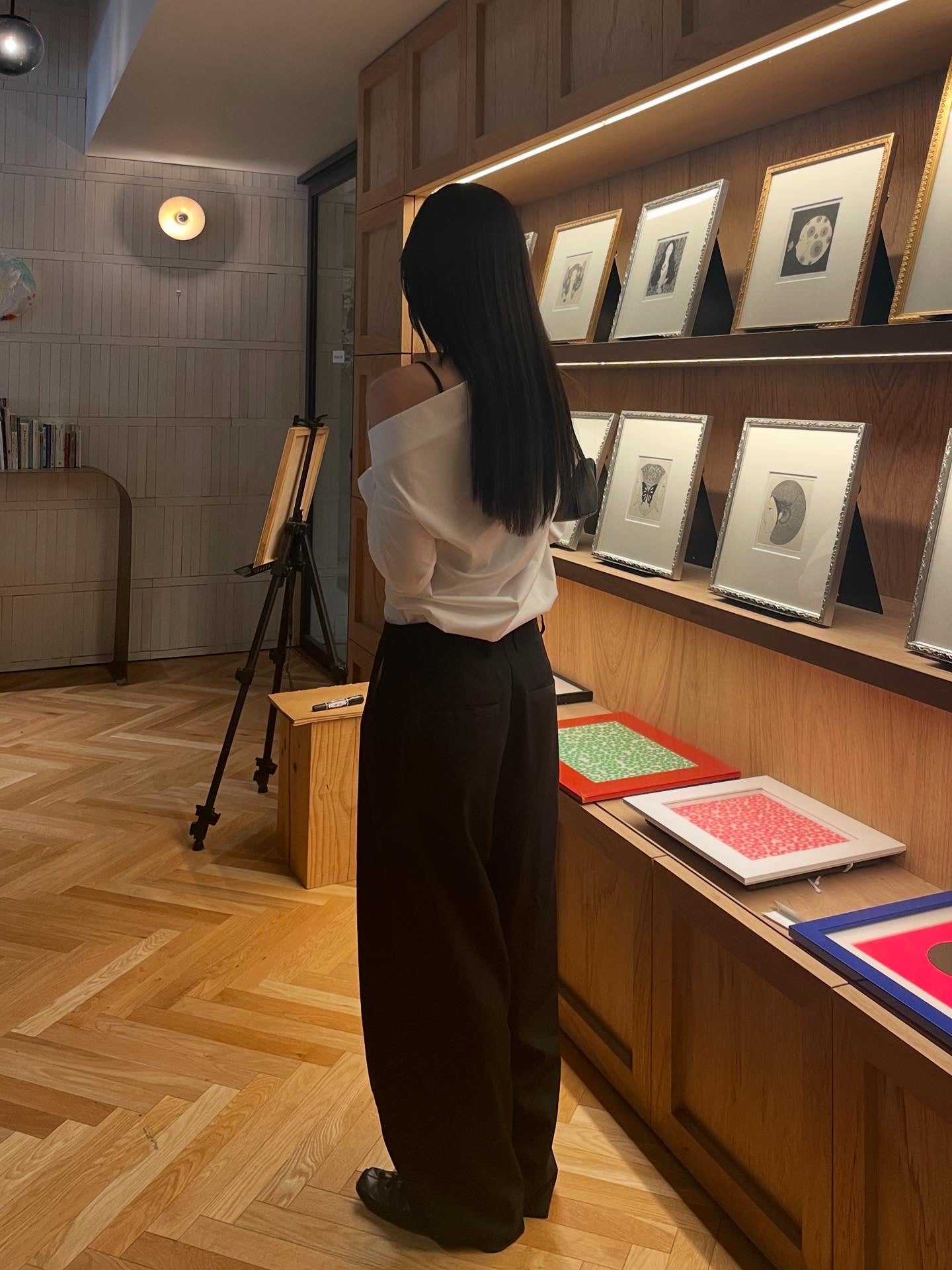 SLOPED　SHOULDER　TOPS