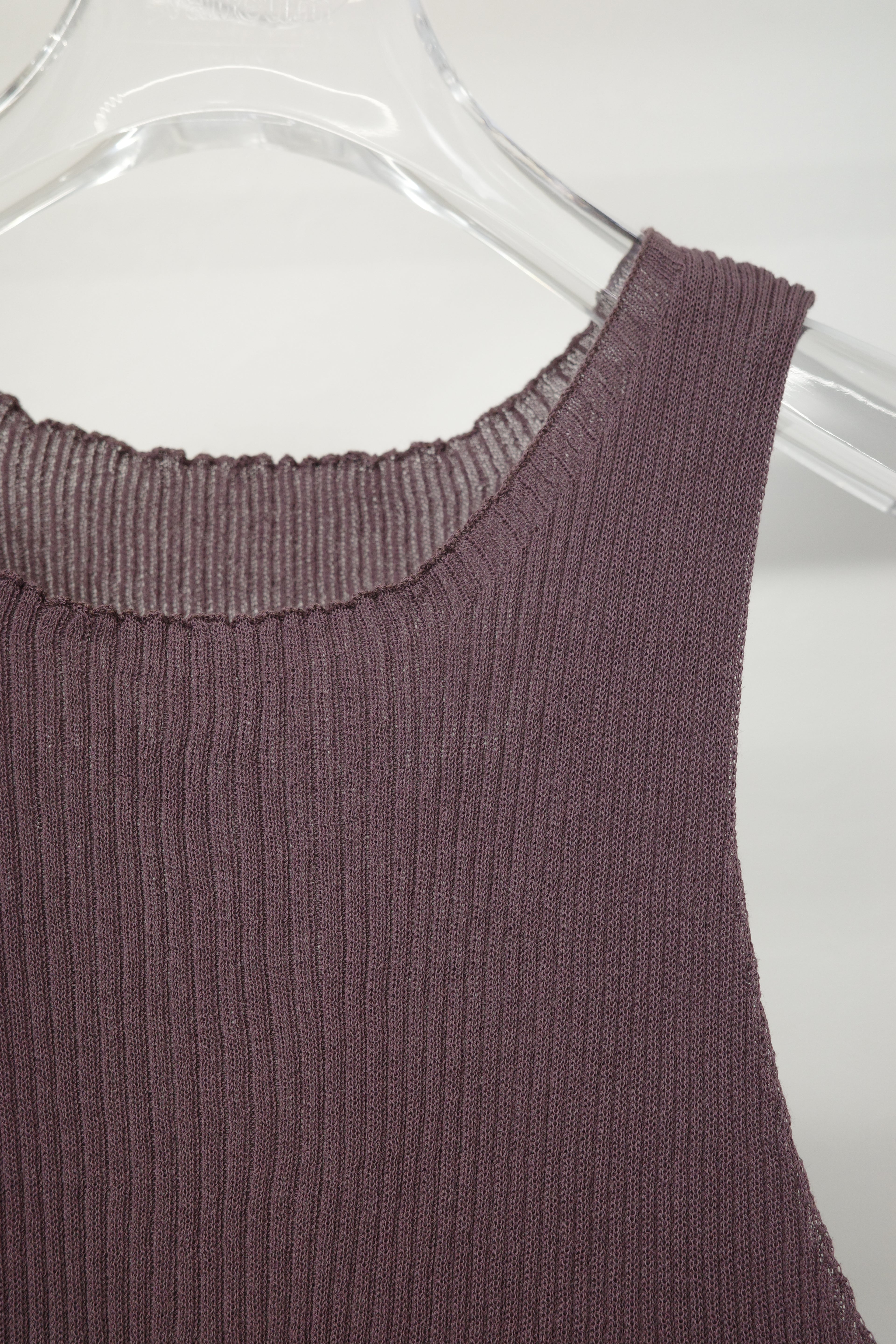 Simple rib tank