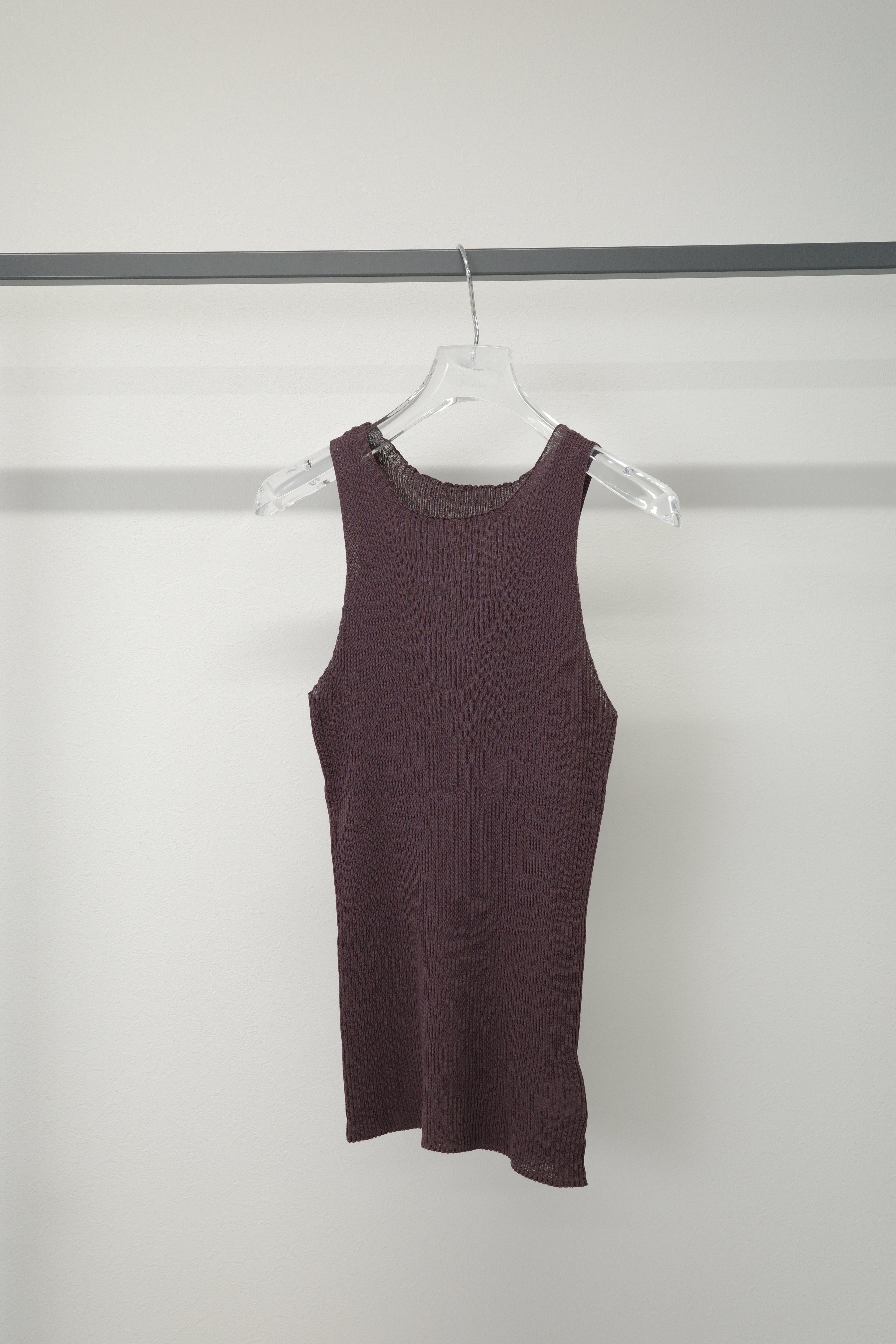 Simple rib tank