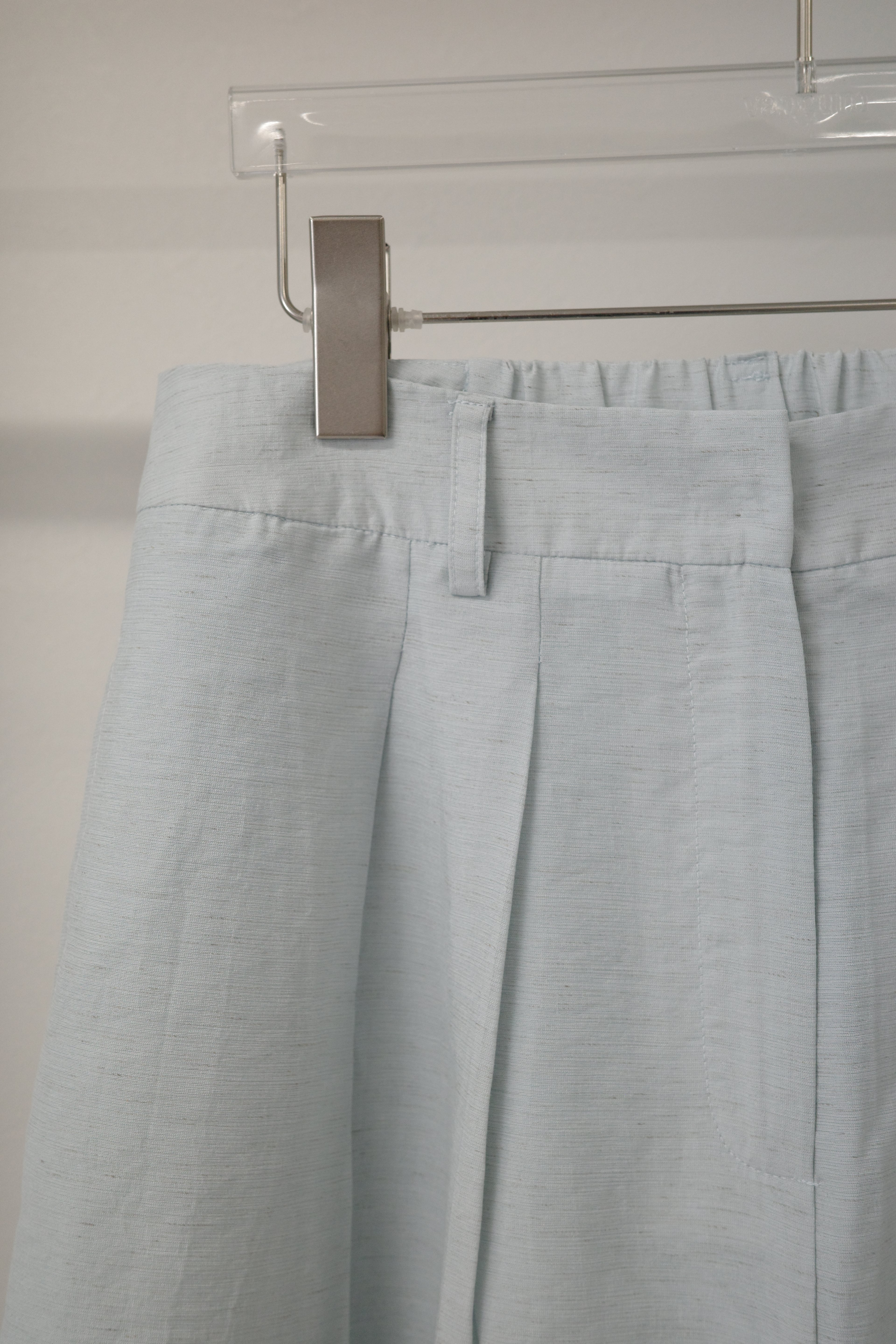 Linen Blend Tuck Wide Pants
