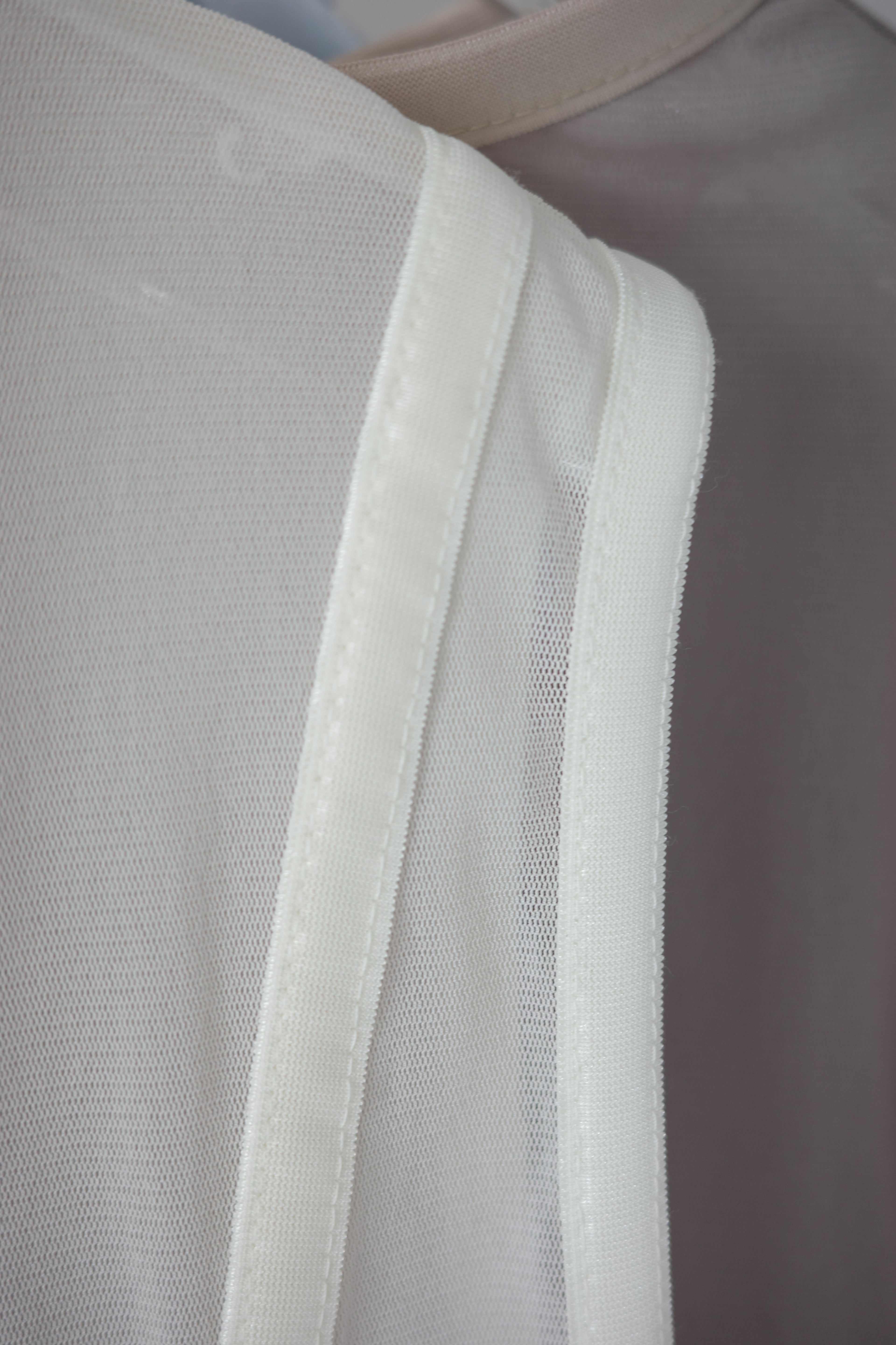 mesh nosleeve top