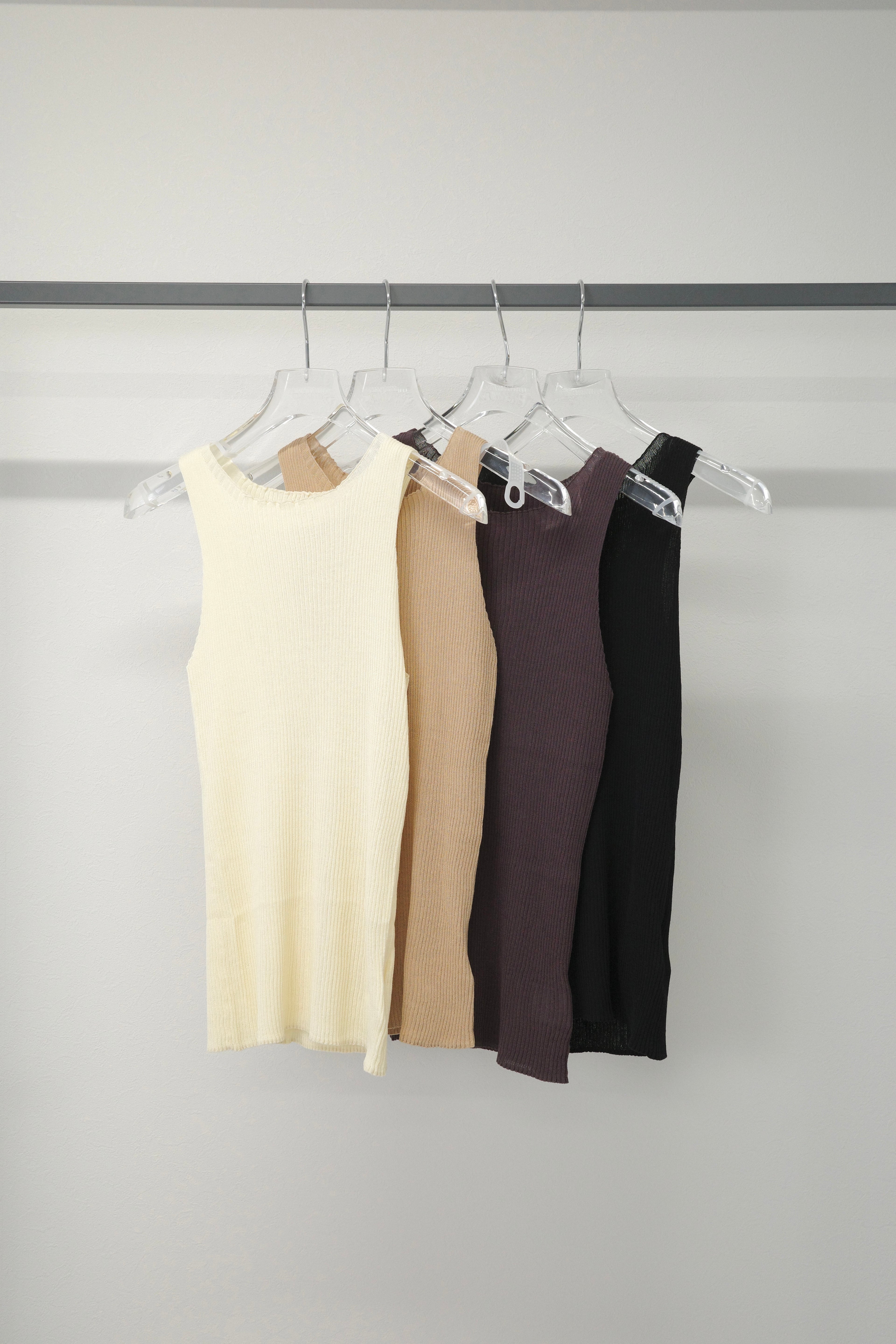 Simple rib tank