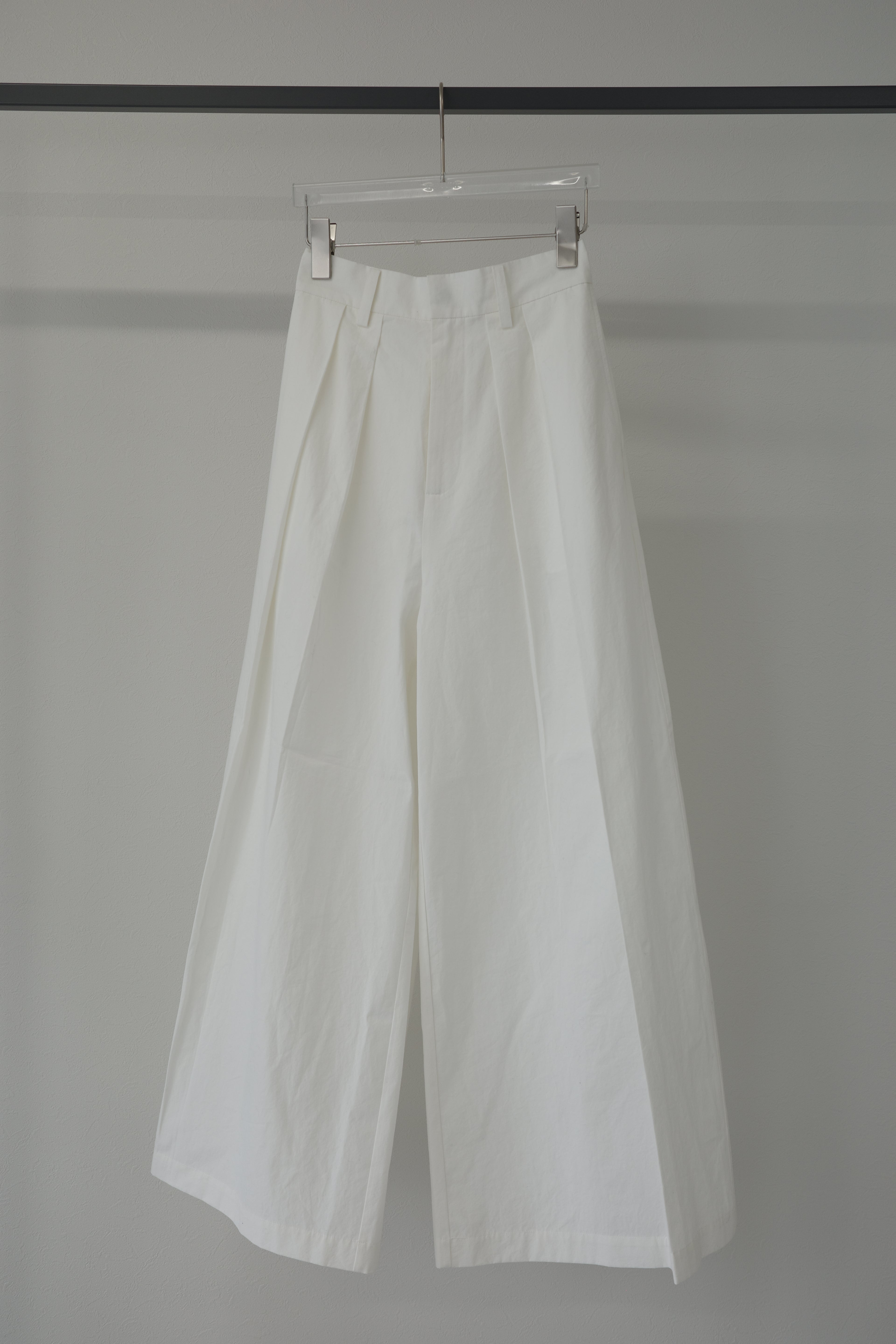 tuck hakama pants