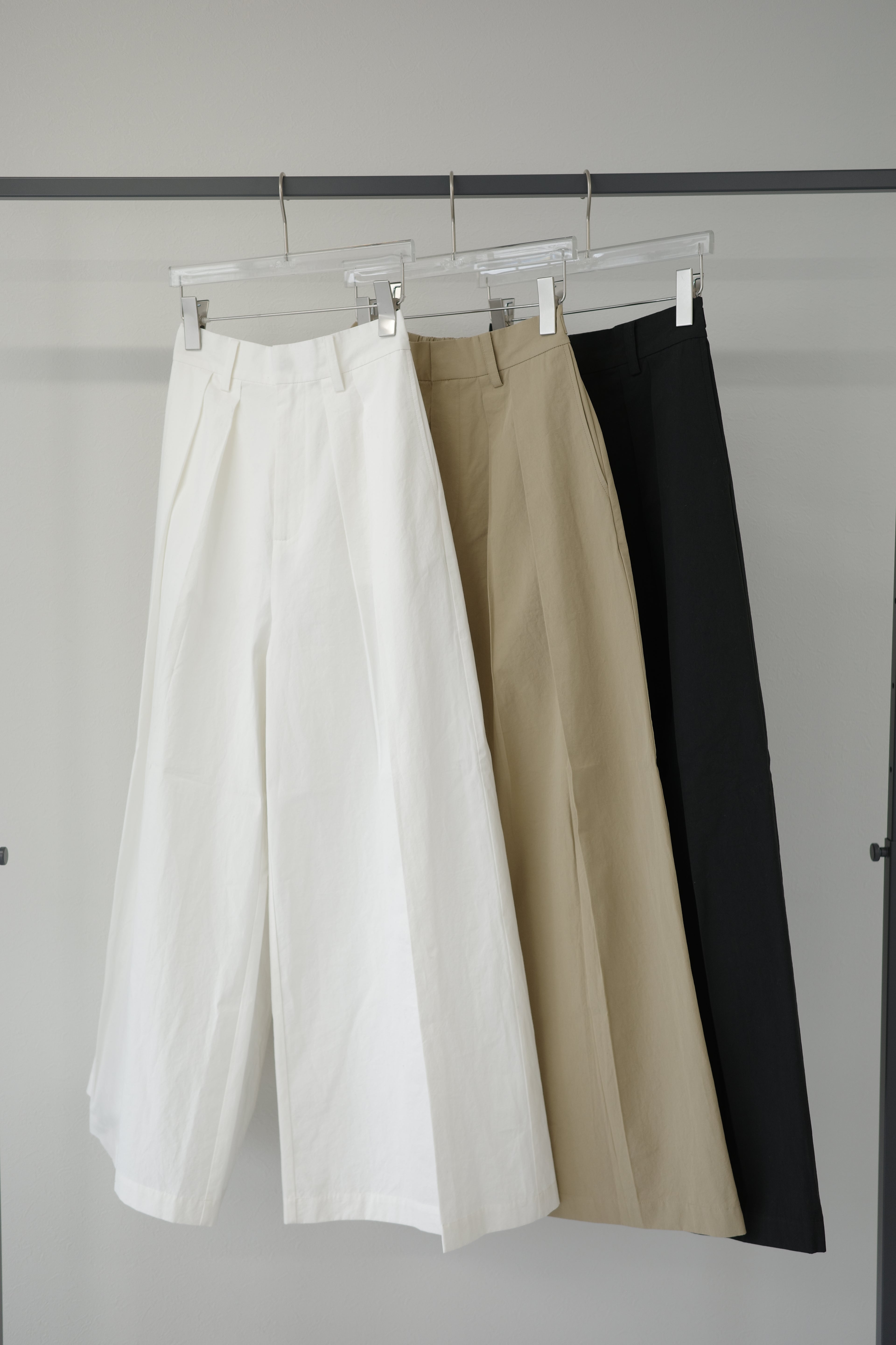 tuck hakama pants