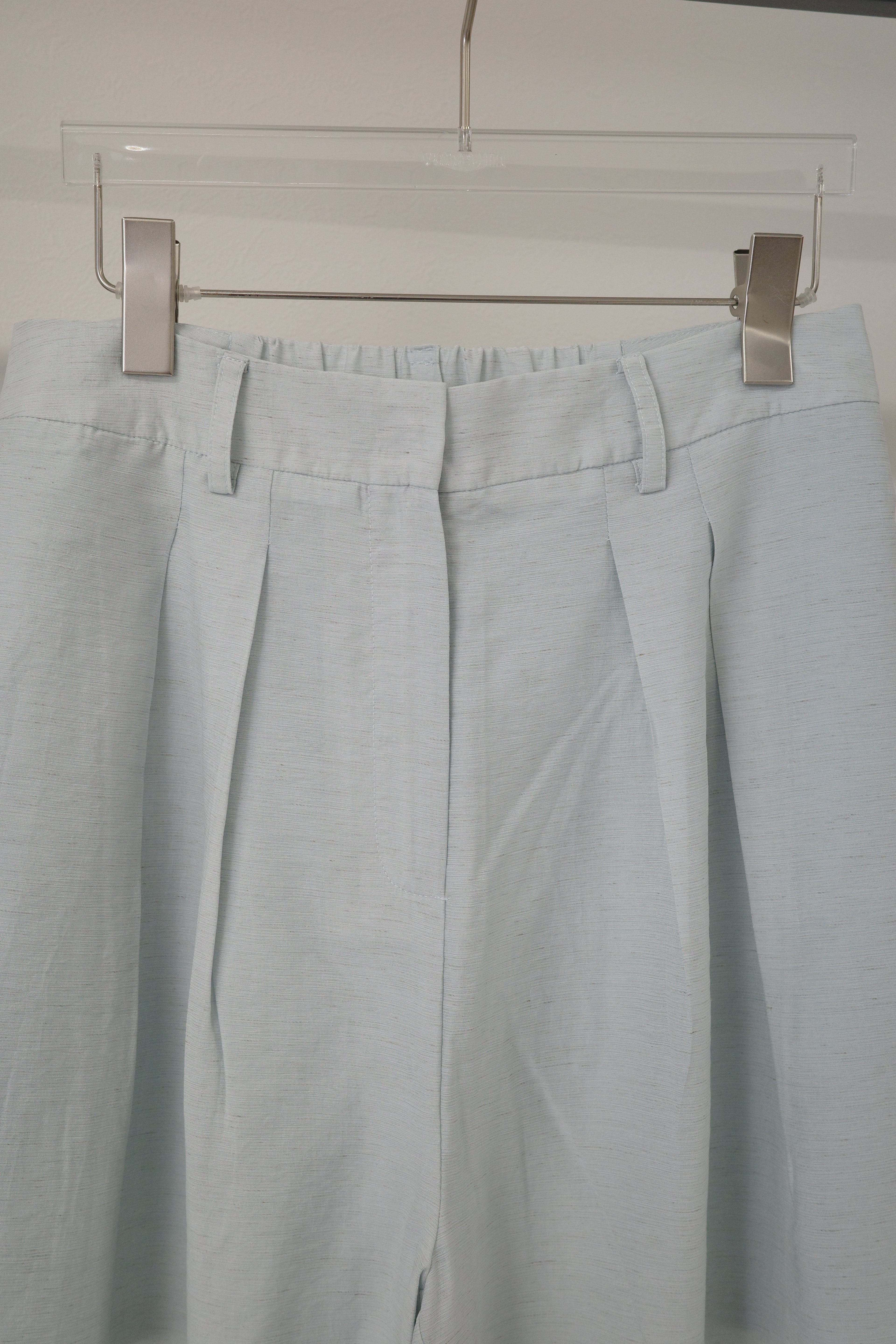 Linen Blend Tuck Wide Pants