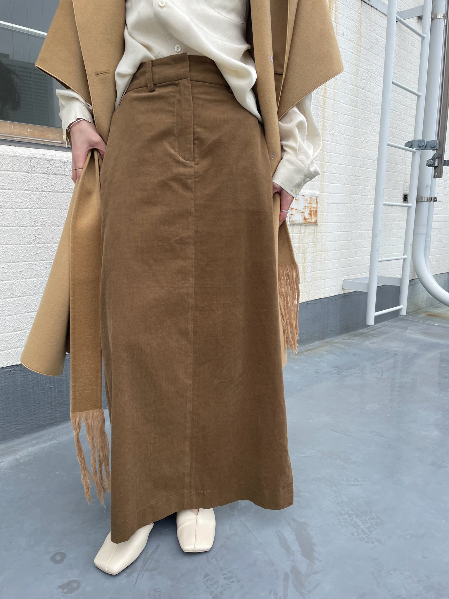 CORDUROY LONG SKIRT