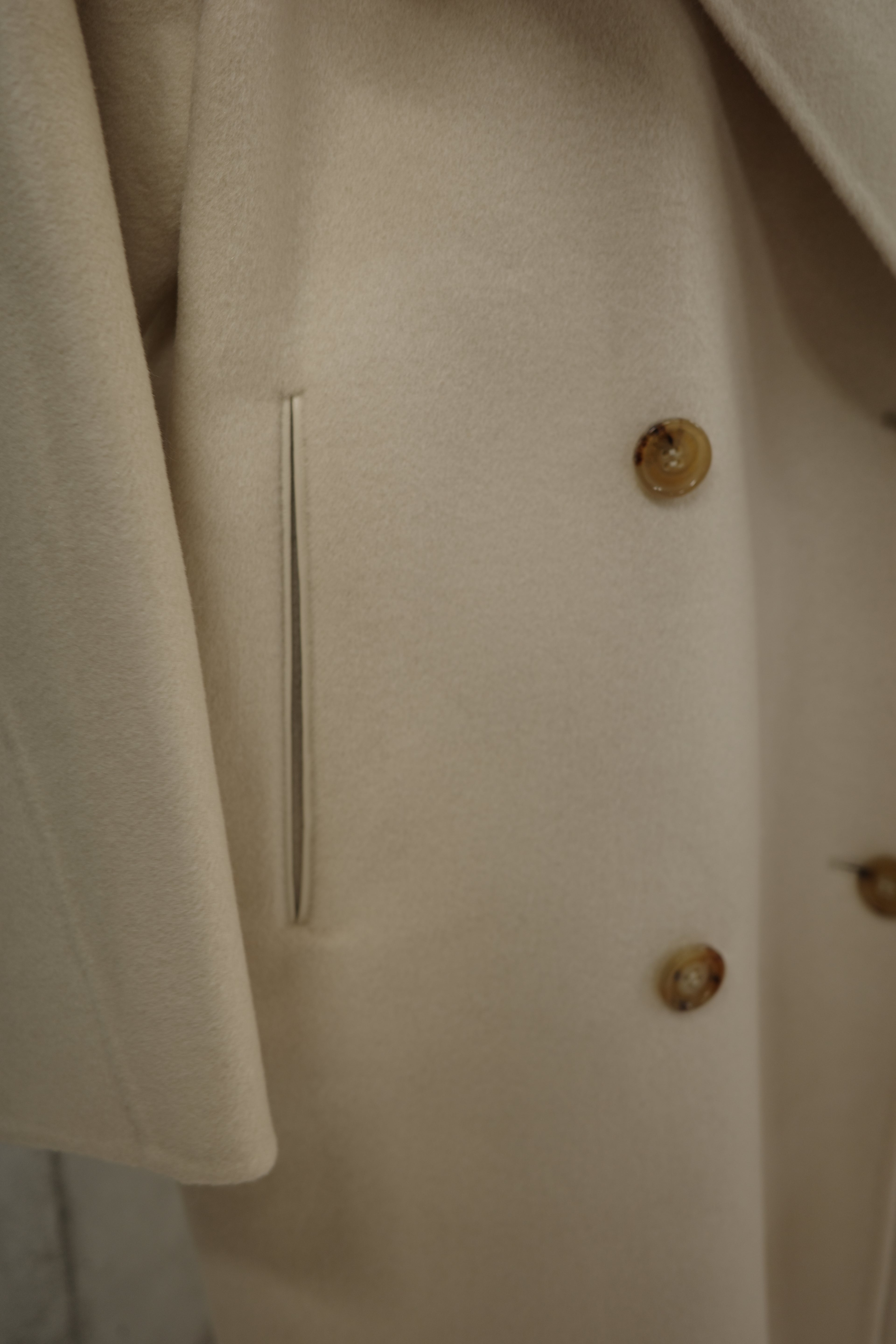 Cashmere brend shawl collar coat