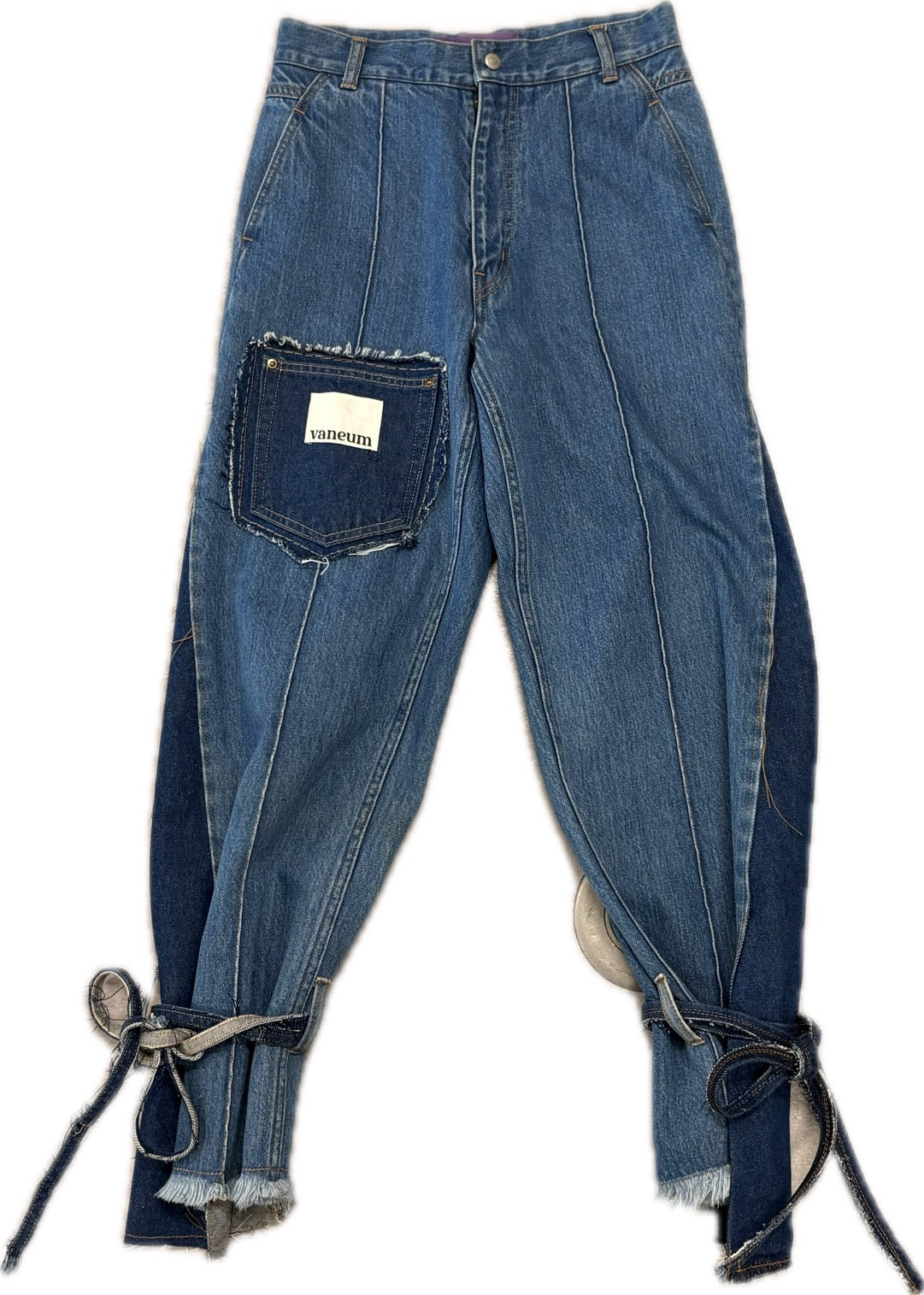 Vaneum＿Vintageシリーズ　900000P デニムパンツ