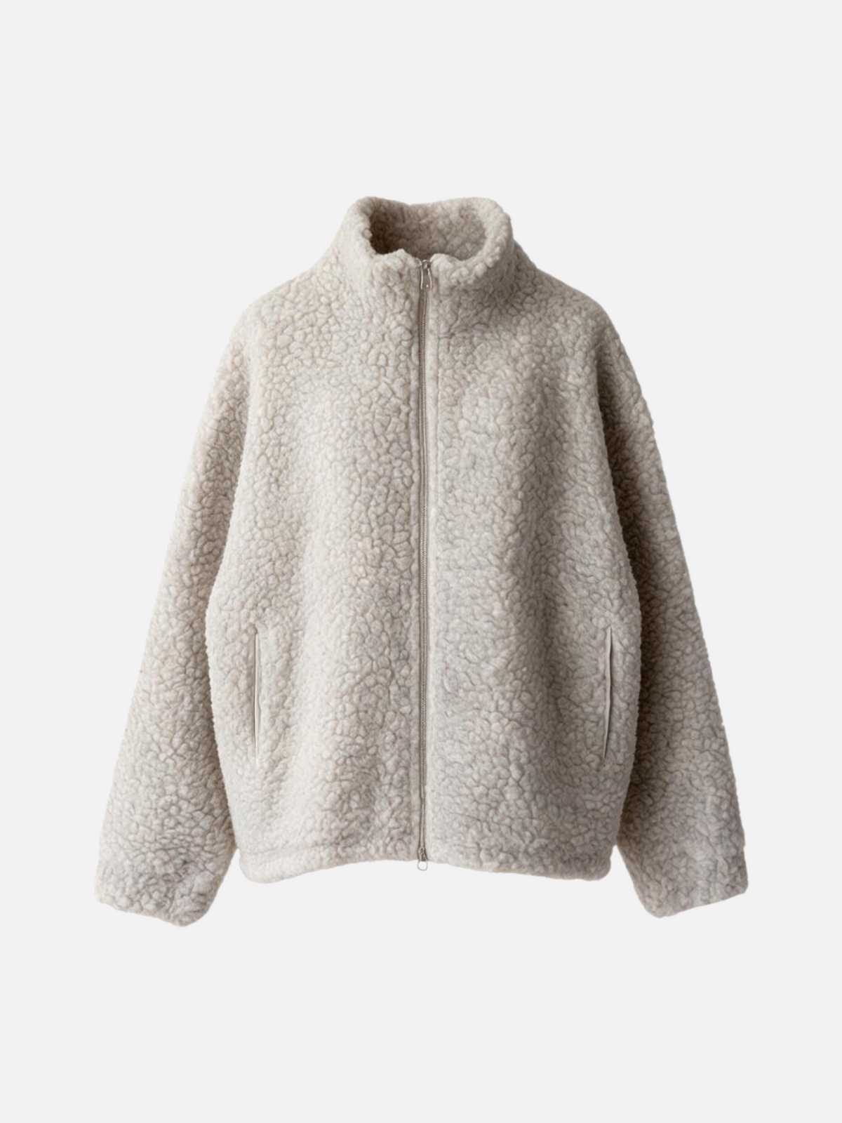 vaneum officialのベージュのエコボア素材を使用した、ゆったりとしたシルエットのダブルジップブルゾン